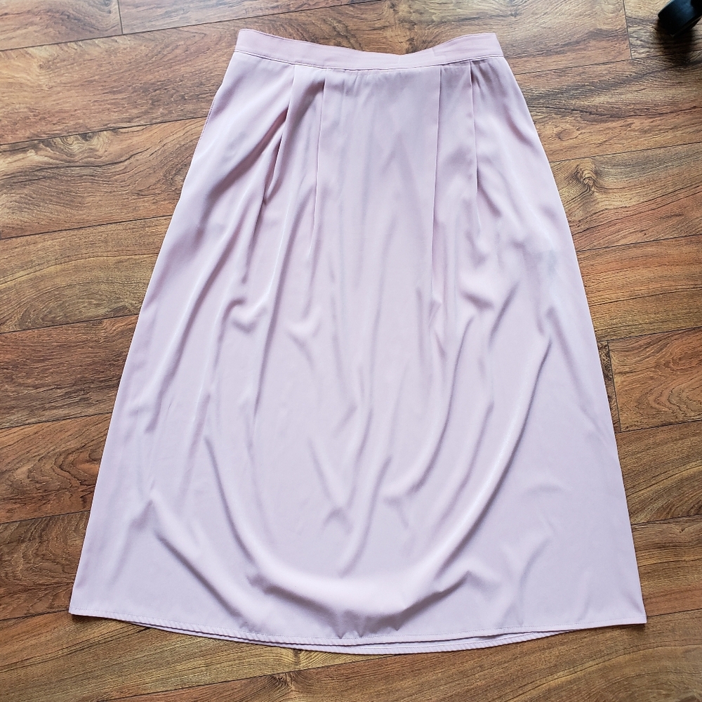 Tilley Travel Skirt, quick-dry, lightweight flowy - light pink, size large